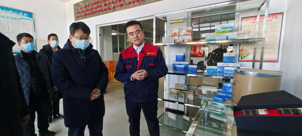 万搏在线(中国)委副书记、鸡东县委书记苑方江莅临新医